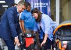 HERMOSO CAMPO: EL GOBERNADOR ZDERO ACOMPAÑÓ EL ACTO POR EL 84° ANIVERSARIO, ENTREGÓ UN EQUIPO DE RADIOLOGÍA AL HOSPITAL LOCAL E INAUGURÓ REFACCIONES DEL REGISTRO CIVIL