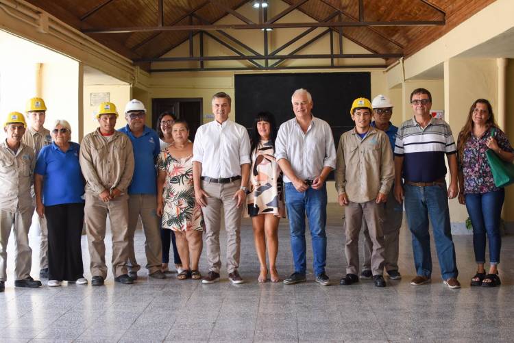 INICIO DE CLASES: EL GOBIERNO PROVINCIAL TRABAJA EN LA PUESTA A PUNTO DE EDIFICIOS ESCOLARES 
