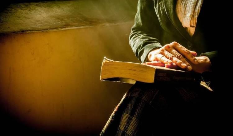 LA BIBLIA COMPLETA HA SIDO TRADUCIDA YA A 743 IDIOMAS
