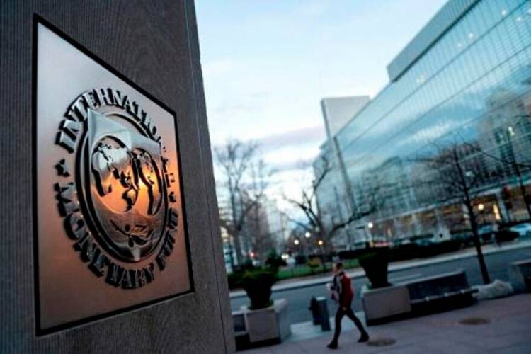 EL FMI LE DA ELOGIOS AL GOBIERNO, PERO NO FONDOS FRESCOS