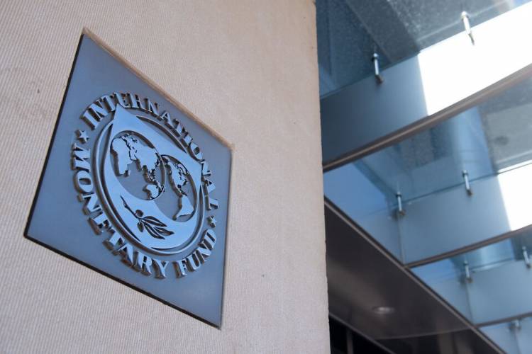MENOS CEPO CAMBIARIO Y MÁS TASA DE INTERÉS
