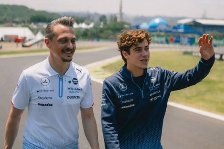 FÓRMULA 1: COLAPINTO YA CALIENTA LOS MOTORES EN BRASIL