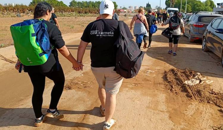 EL PUEBLO EVANGÉLICO ESPAÑOL SE VUELCA CON LOS DAMNIFICADOS EN VALENCIA