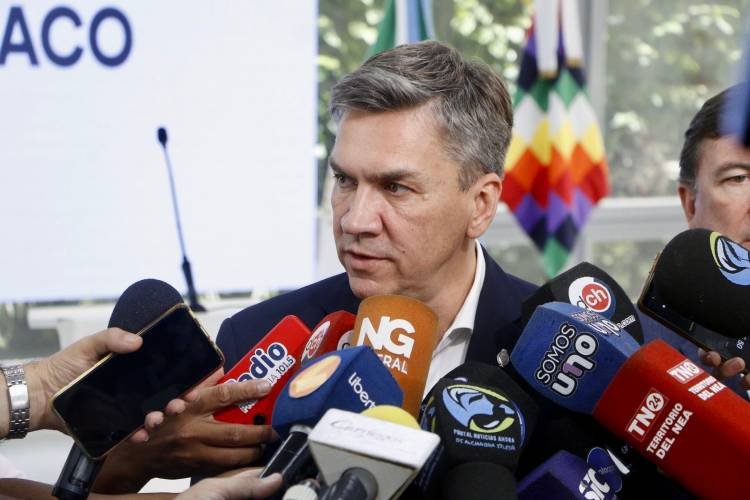 EL GOBERNADOR ZDERO BRINDÓ DETALLES DE LA REUNIÓN CON EL PRESIDENTE MILEI Y SE REFIRIÓ TAMBIÉN A LAS GESTIONES REALIZADAS EN LA MISIÓN EUROPEA
