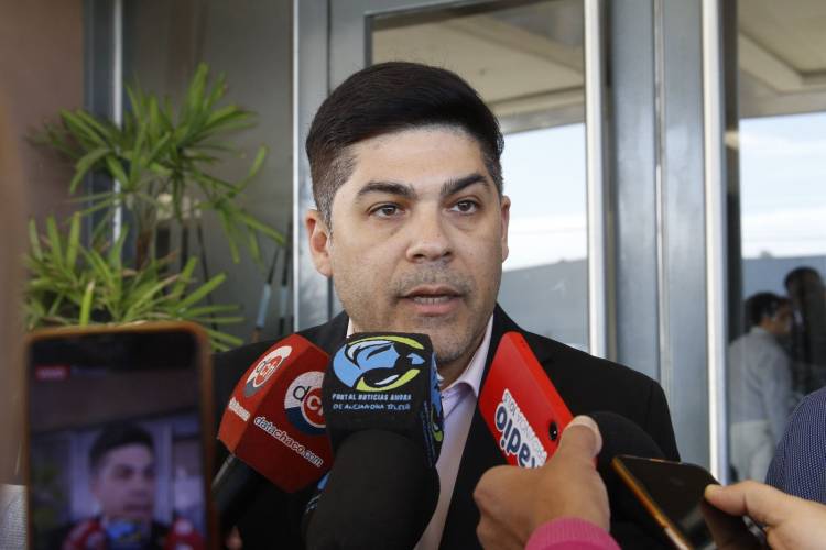 PRIMER FESTIVAL FOLKLÓRICO CHACO VIBRA: “ES PARTE DE UNA POLÍTICA DE CONSOLIDACIÓN DE NUESTRA IDENTIDAD CULTURAL”, DESTACÓ ZORRILLA 