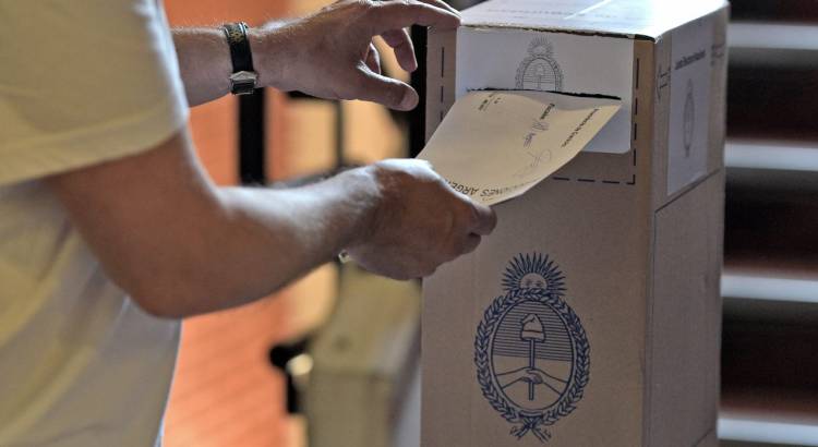 CHAQUEÑOS SE INCLINAN POR SUSPENDER Y NO ELIMINAR LAS PASO NACIONALES