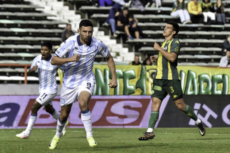 TORNEO APERTURA: RACING GANÓ CUANDO Y COMO QUISO EN MAR DEL PLATA 