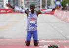 EL ATLETISMO ESTÁ DE LUTO: MURIÓ EL MARATONISTA KELVIN KIPTUM
