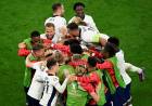 INGLATERRA FESTEJÓ EN EL ÚLTIMO MINUTO Y ES FINALISTA DE EUROCOPA