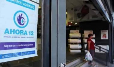 EL PROGRAMA PROMUEVE LA DESREGULACIÓN DE LA ECONOMÍA