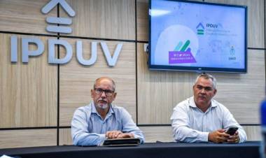 EL IPDUV Y EMPRESAS DEL ESTADO, TRABAJAN EN UN PLAN DE ACCIÓN PARA LA CHACRA 137 Y OTROS BARRIOS