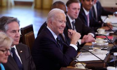 UN FISCAL ESPECIAL DEFENDIÓ SU DECISIÓN DE CUESTIONAR LA MEMORIA DE JOE BIDEN