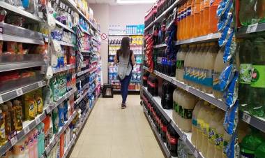 SUSPENDEN LA PERCEPCIÓN DE IMPUESTOS PARA LA IMPORTACIÓN DE ALIMENTOS Y MEDICAMENTOS