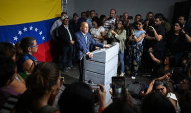 LA OPOSICIÓN VENEZOLANA REGISTRÓ A SUS ÚLTIMOS CANDIDATOS PRESIDENCIALES
