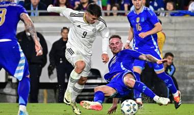 ARGENTINA LO DIO VUELTA CON GOLES DE DI MARÍA, MAC ALLISTER Y MARTÍNEZ