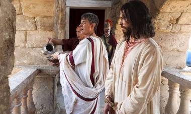 NO NOS PODEMOS ‘LAVAR LAS MANOS’