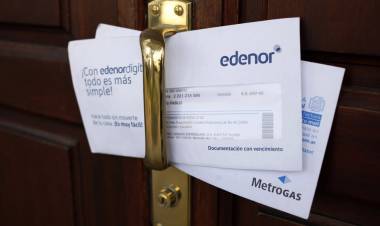 SIN ANUNCIARLO, EL GOBIERNO APLICÓ UNA AUMENTO RETROACTIVO PARA LA LUZ EN EL AMBA