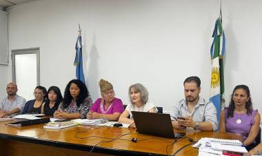 EDUCACIÓN ACLARA QUE LAS MESAS DE EXAMEN FINAL SE DESARROLLAN SIN SUSPENSIÓN DE CLASES 