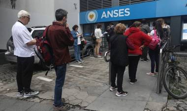 MILEI BUSCA DEROGAR LA MORATORIA PREVISIONAL