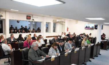 EMERGENCIA AGROPECUARIA POR SEQUÍA Y CREACIÓN DE JUZGADOS DE FAMILIA ENTRE LAS LEYES SANCIONADAS ESTE MIÉRCOLES