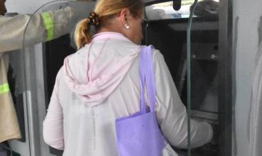 EL GOBERNADOR ANUNCIÓ EL PAGO DE SUELDOS DE ABRIL