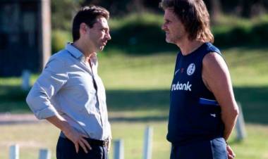 SAN LORENZO EN PIE DE GUERRA: SE CRUZARON INSÚA Y EL PRESIDENTE MORETTI