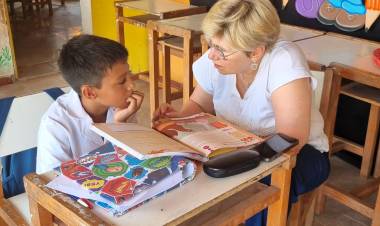 LA MINISTRA NAIDENOFF RATIFICÓ QUE LA POLÍTICA EDUCATIVA APUNTA A LA LECTURA COMPRENSIVA 