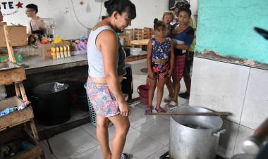 EL REBUSQUE DE LOS COMEDORES POPULARES FRENTE AL AJUSTE AL QUE LOS SOMETE EL GOBIERNO