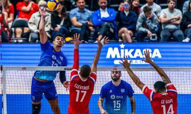 VÓLEY: ARGENTINA CAYÓ CON FRANCIA PERO AÚN SUEÑA CON PARÍS 2024