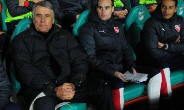 INDEPENDIENTE QUIERE EMPEZAR A GANAR ANTE BANFIELD