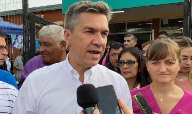 TACO POZO: EL GOBERNADOR ZDERO ENCABEZÓ HOY UN OPERATIVO SANITARIO INTEGRAL EN EL HOSPITAL LOCAL