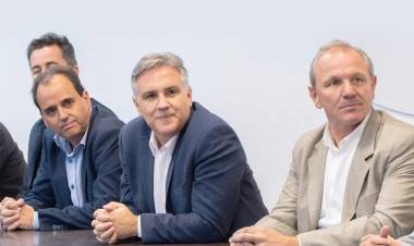 EXAMEN DE FUSTE PARA MARTÍN LLARYORA EN RÍO CUARTO