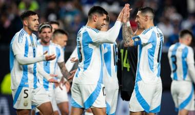 A QUÉ HORA JUEGA EL SÁBADO ARGENTINA VS PERÚ POR COPA AMÉRICA Y DÓNDE VER 