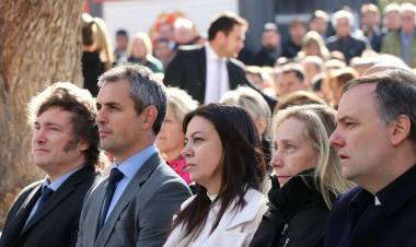 UN VIAJE PARA APOYAR A PETTOVELLO