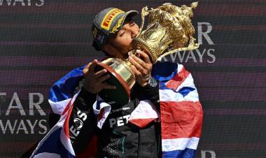 FÓRMULA 1: HAMILTON LE PUSO FIN A UNA LARGA ESPERA