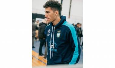 SE PRESENTÓ LA INDUMENTARIA QUE LOS ATLETAS LUCIRÁN EN LOS JUEGOS OLÍMPICOS Y PARALÍMPICOS