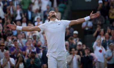 WIMBLEDON: DJOKOVIC AVANZÓ SIN JUGAR Y SE CRUZARÁ CON MUSETTI