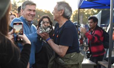 EL GOBERNADOR ZDERO ESTUVO ESTA TARDE EN LA BIENAL: “ES UNA VIDRIERA AL MUNDO Y REPRESENTA LA CULTURA DEL CHACO”