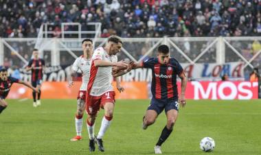 SAN LORENZO, HURACÁN Y UN EMPATE CLÁSICO PASADO POR AGUA