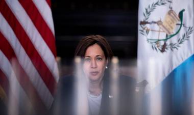ASÍ PIENSA KAMALA HARRIS, LA ELEGIDA POR BIDEN PARA ENFRENTAR A TRUMP