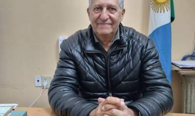 EL INTENDENTE DE VILLA ÁNGELA, ING. ADALBERTO PAPP, ABORDA LAS PREOCUPACIONES ECONÓMICAS Y PROPONE ESTRATEGIAS PARA SEGUIR ADELANTE