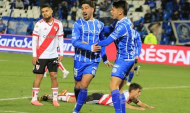 RIVER VOLVIÓ A QUEDAR EN DEUDA Y PERDIÓ ANTE GODOY CRUZ EN MENDOZA