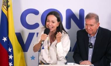 VENEZUELA: ABREN UNA INVESTIGACIÓN CONTRA MACHADO Y GONZÁLEZ POR "INSTIGAR A LA INSURRECCIÓN"