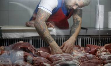 SE VIENEN AUMENTOS A LA PARRILLA