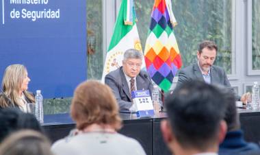 EL GOBIERNO DEL CHACO CONTINÚA CAPACITANDO A LAS FUERZAS DE SEGURIDAD