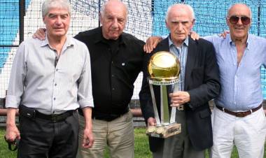 MURIÓ HUMBERTO "BOCHA" MASCHIO, GLORIA DE RACING 