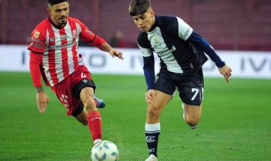 COPA ARGENTINA: GIMNASIA Y BARRACAS TERMINARON A LAS PIÑAS