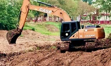 AVANZA EL PLAN DEL GOBIERNO PROVINCIAL PARA EL MANTENIMIENTO DE CANALES RURALES, TERRAPLENES Y CURSOS DE AGUA