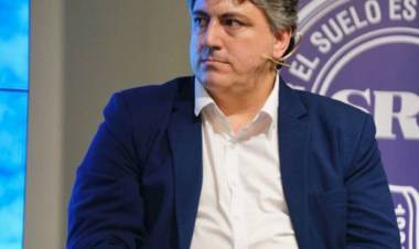 EXPULSARON A FRANCISCO PAOLTRONI DEL BLOQUE DE SENADORES DE LA LIBERTAD AVANZA