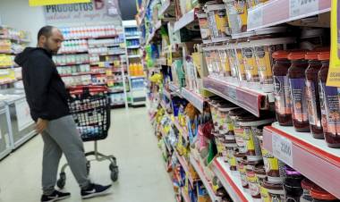 LOS ALIMENTOS, INDIFERENTES AL PEDIDO DE CAPUTO